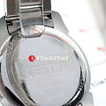 Certina C0164101105700 мужские часы застежка крупным планом
